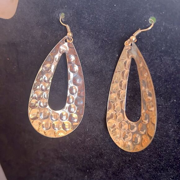 Hammered Gold-Tone Teardrop Dangle Earrings - Picture 4 of 4
